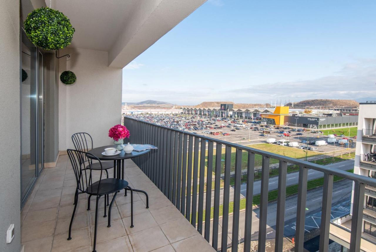 Zen Apartments Brasov Luaran gambar